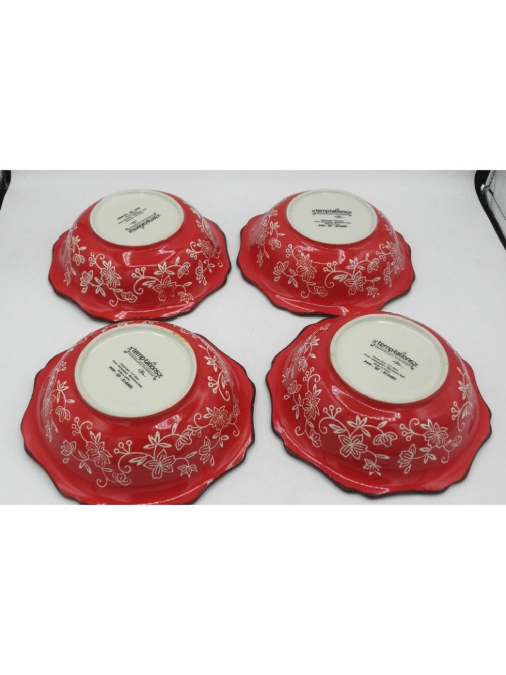 Temptations Cranberry Floral Lace Scalloped Edge 7.5 Inch Cereal Bowls Set of 4 - Picture 2 of 9